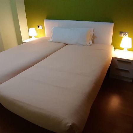 Apartaments Julia Pobla de Segur Exteriér fotografie